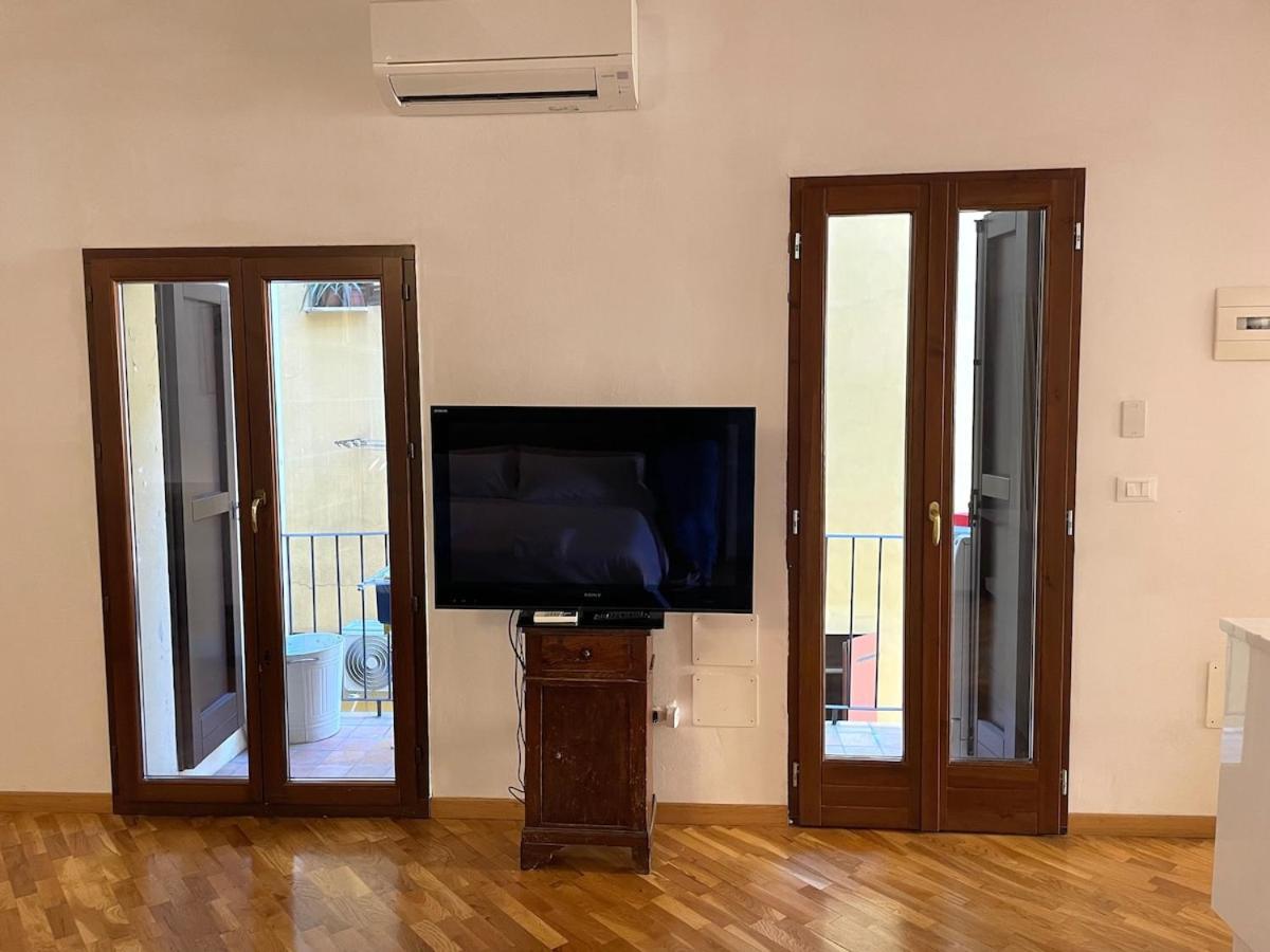 Loft Del Pratello Lejlighed Bologna Eksteriør billede